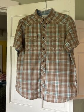 ECOTHS MENS SHORT SLEEVED 100% COTTON TAN PLAID WITH GREEN LINES XL